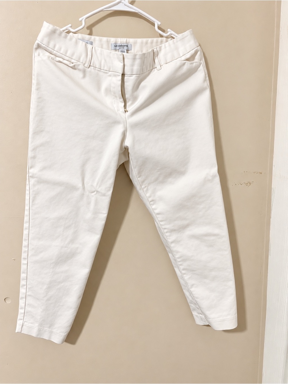 Liz Claiborne capris size 12 Petite - Picture 1 of 3